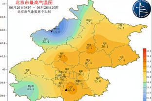 无奈伤退！惠特摩尔打17分钟 9中5&三分5中3高效贡献17分3板